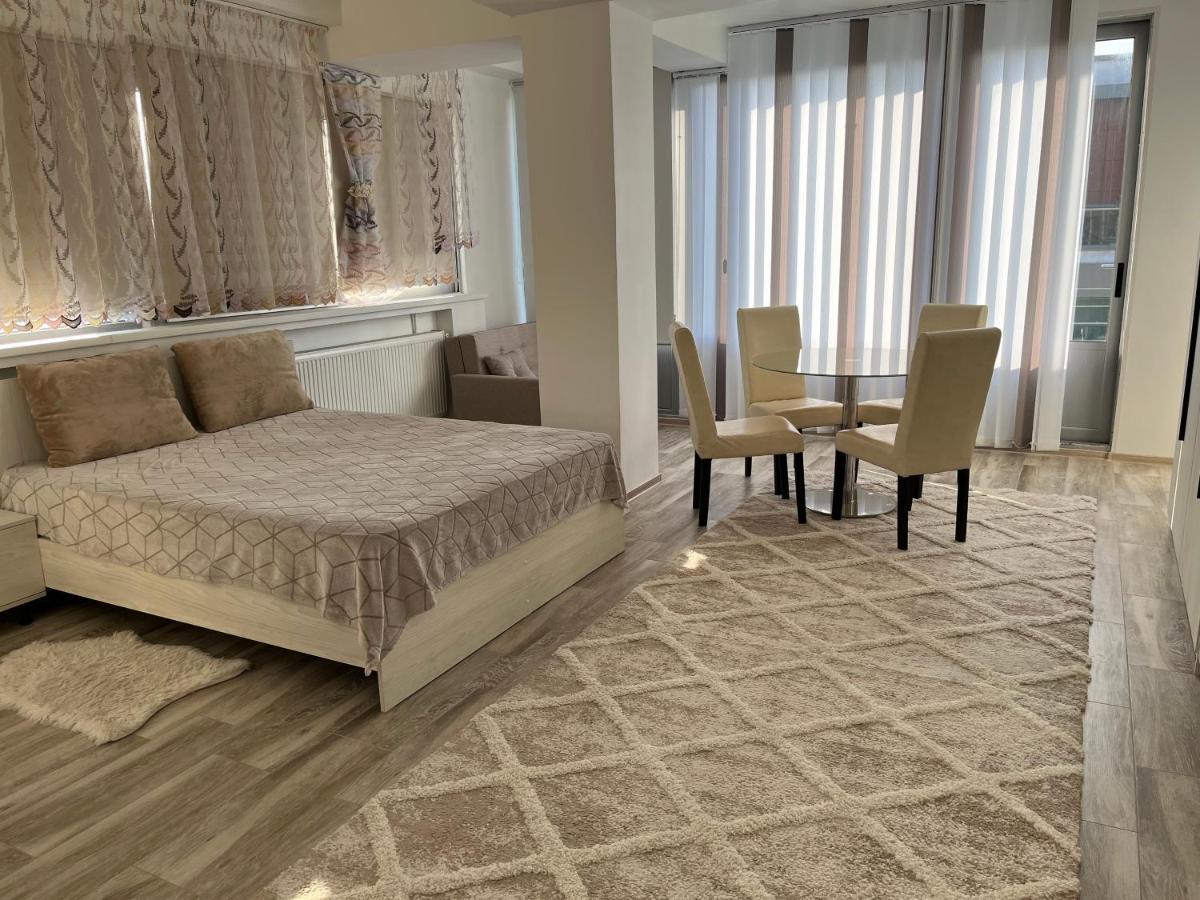 Ari Apartment Bulevardul Mamaia Констанца Экстерьер фото